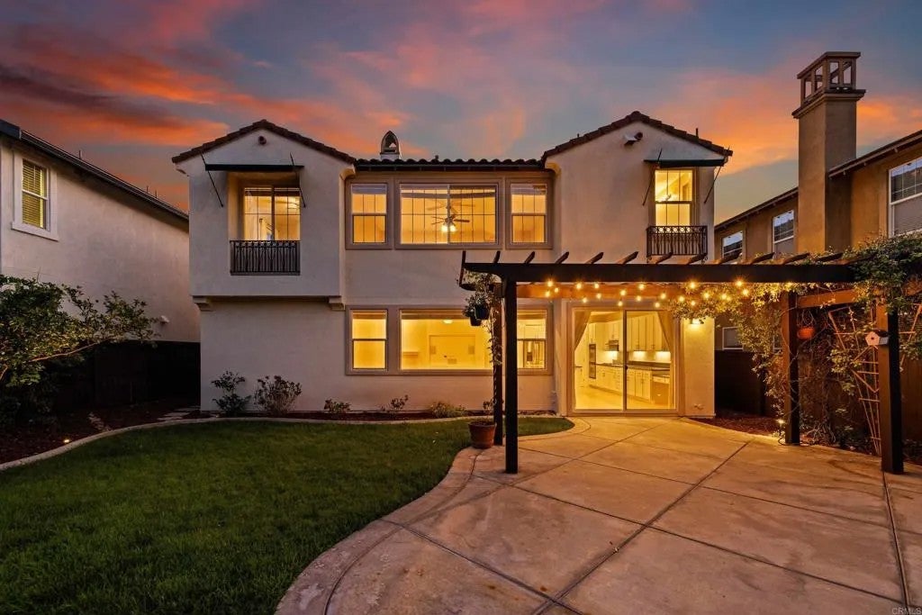 1726 Weatherwood Court