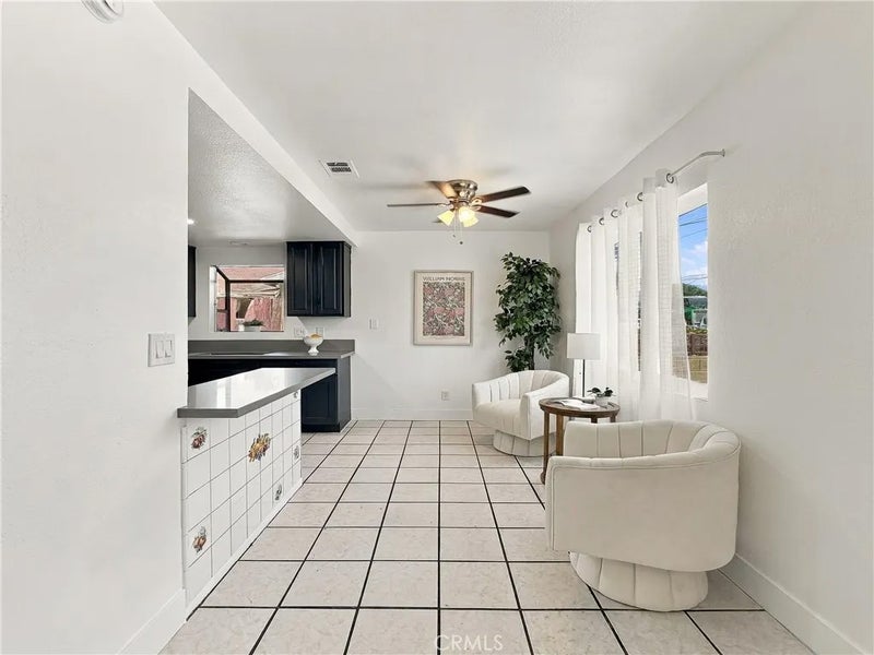 640 N Gardena