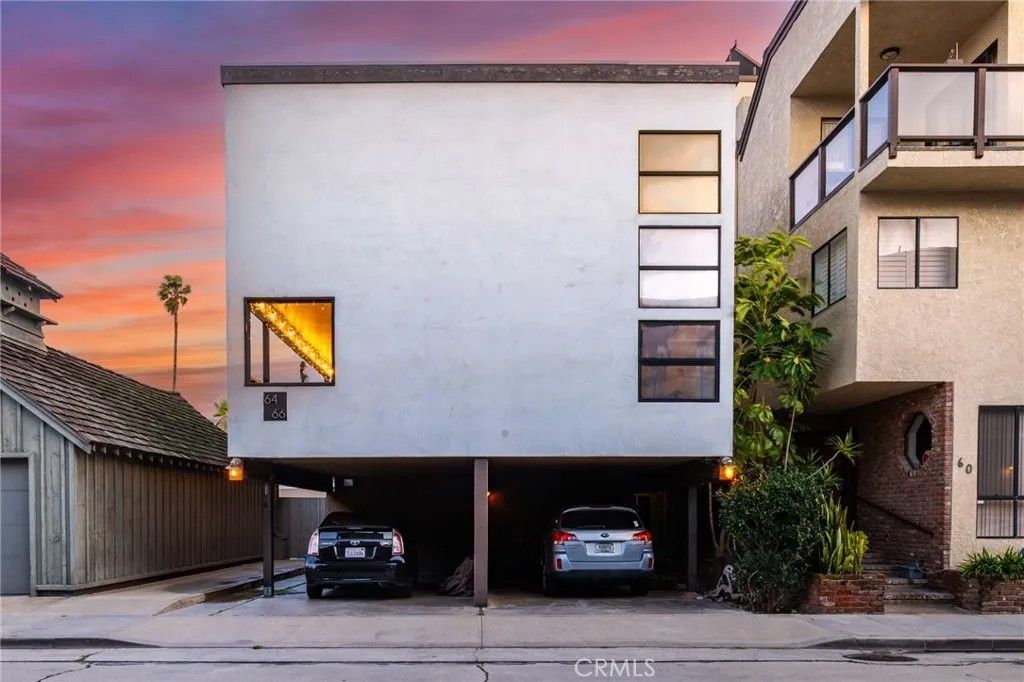 Photo of 64 59th Place, Long Beach, CA 90803 (MLS # PW26065733)