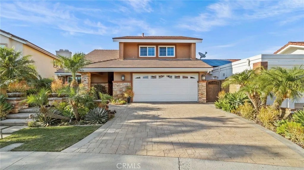 Photo of 21821 Palanca, Mission Viejo, CA 92692 (MLS # OC26214058)