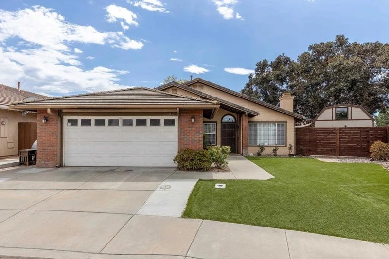 157 S Mercedes Road