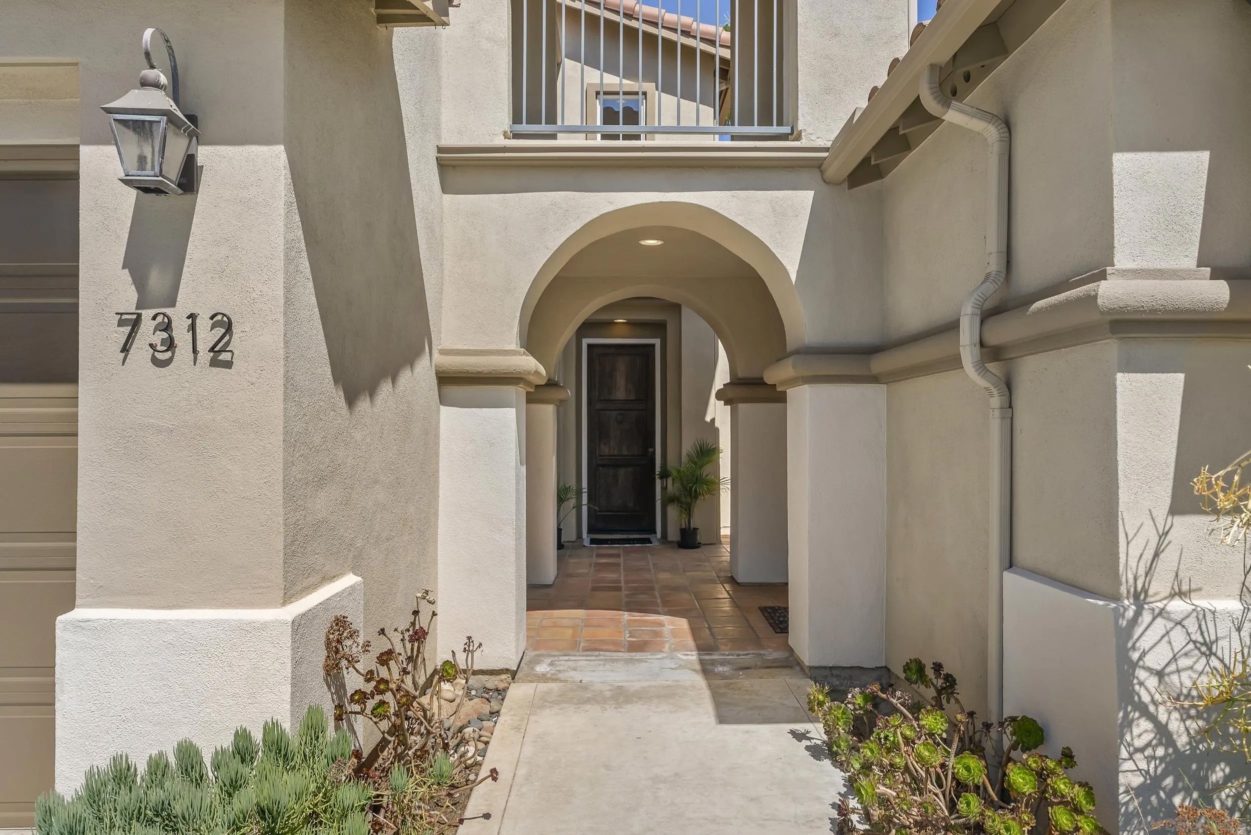 7312 Binnacle Dr
