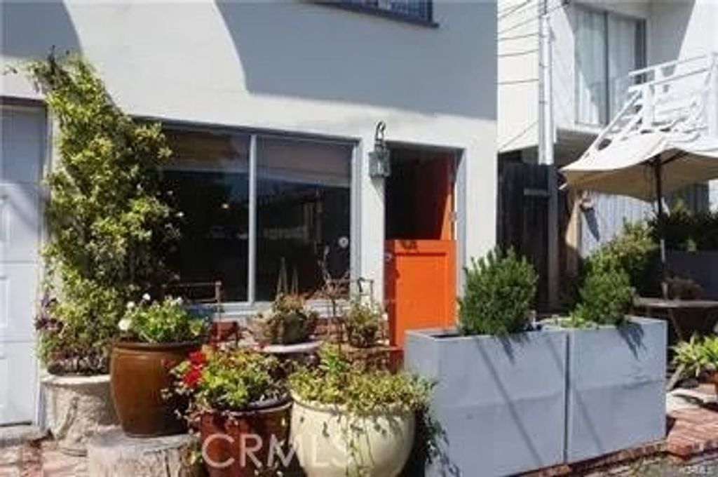 Photo of 1235 N Coast Highway #A, Laguna Beach, CA 92651 (MLS # LG26096771)