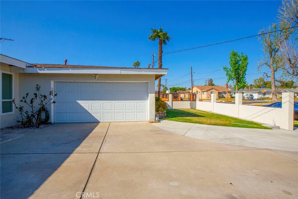 6921 Atoll Ave.