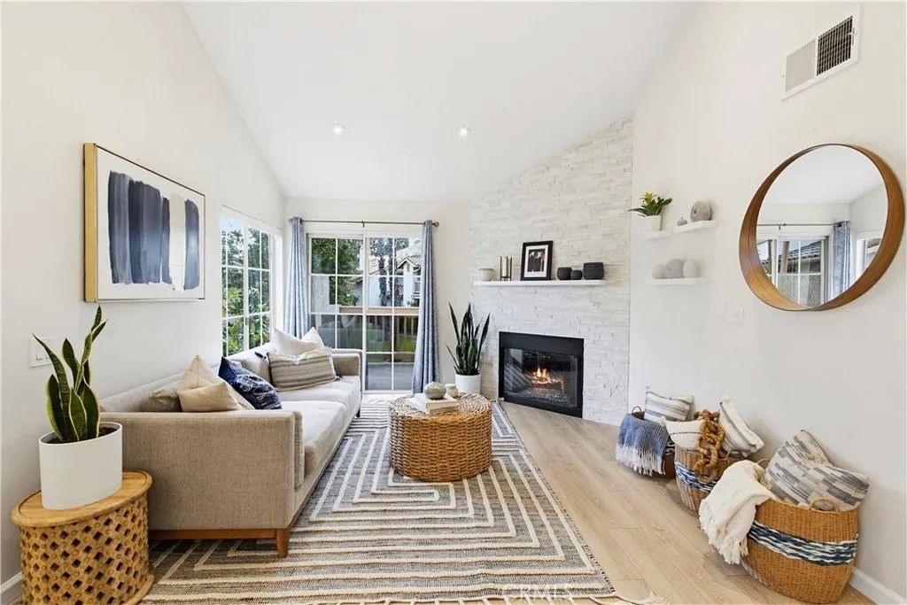 Photo of 26571 Las Palmas #7, Laguna Hills, CA 92656 (MLS # OC26033844)