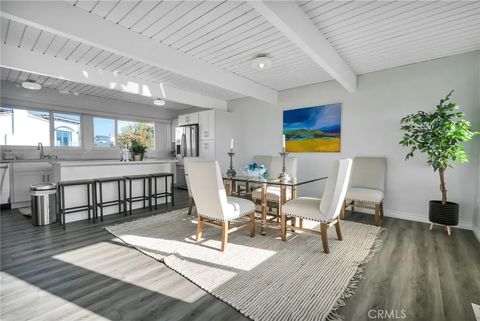 Tiny photo for 2901 Alma Ave, Manhattan Beach, CA 90266 (MLS # SB25254737)