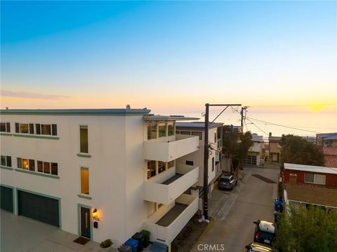 Tiny photo for 2901 Alma Ave, Manhattan Beach, CA 90266 (MLS # SB25254737)