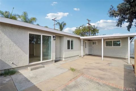 Tiny photo for 425 Bancroft Street, San Diego, CA 92102 (MLS # OC25189972)