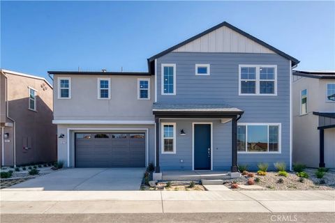 Photo of 4874 Arroyo Run, Moorpark, CA 93021 (MLS # IV26059351)