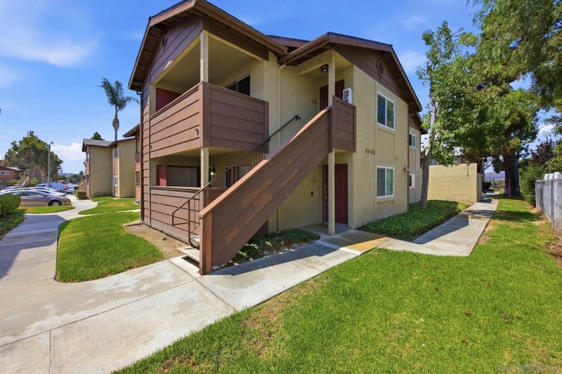 521 Calle Montecito 110