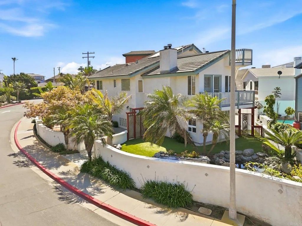Photo of 2438 Ocean Street, Carlsbad, CA 92008 (MLS # PTP2603562)