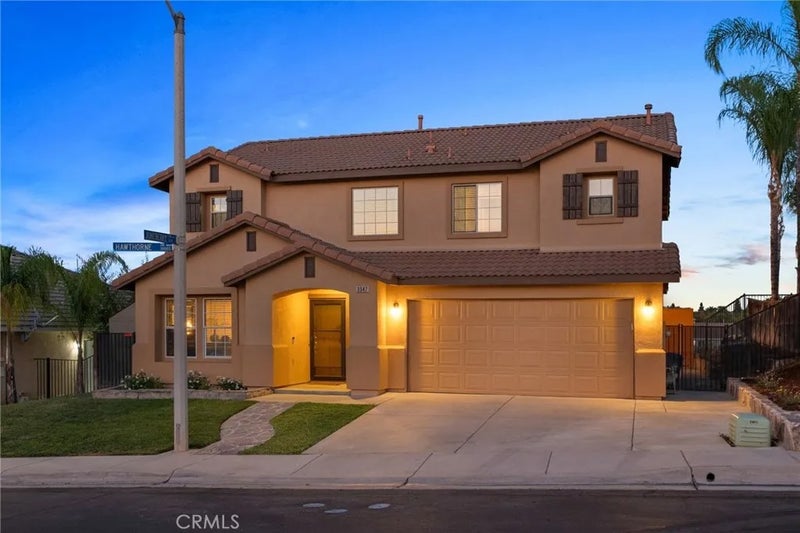 3547 Hawthorne Drive