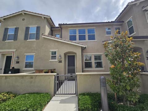 Photo of 1118 Delpy View Point, Vista, CA 92084 (MLS # NDP2607358)
