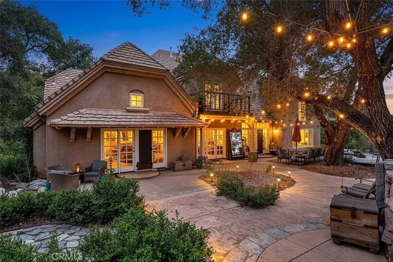 39455 Avenida La Cresta