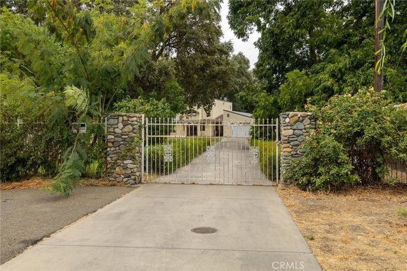 904 W 12th Avenue