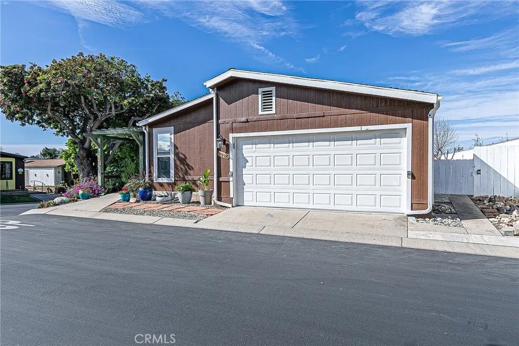 Photo of 3985 Chatham Way, Santa Maria, CA 93455 (MLS # PI26028167)