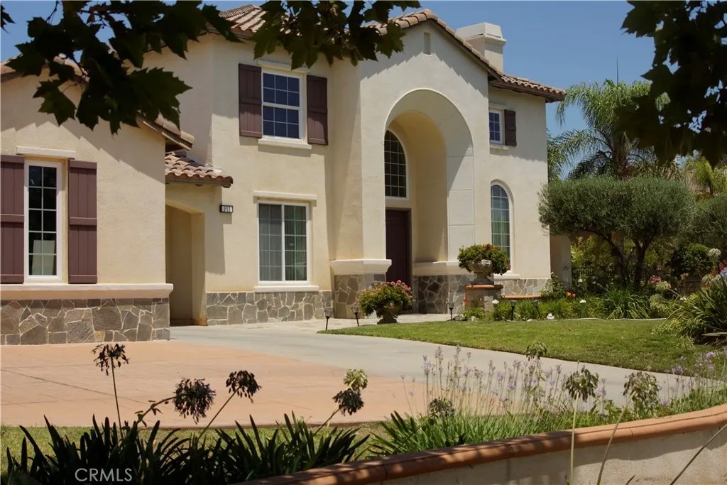 955 Randall Ranch Road