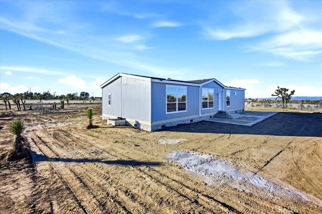 Photo of 12076 Lager Road, Phelan, CA 92371 (MLS # TR25276669)