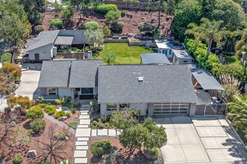 Photo of 1041 Saint Albans DR #1, Encinitas, CA 92024 (MLS # 260010999)