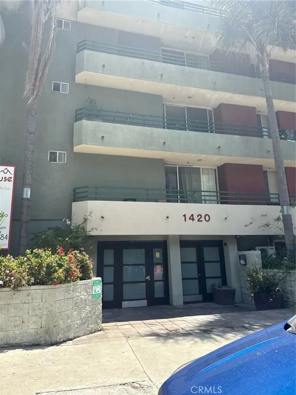 Photo of 1426 N Sierra Bonita Ave, Los Angeles, CA 90046 (MLS # SR26032912)