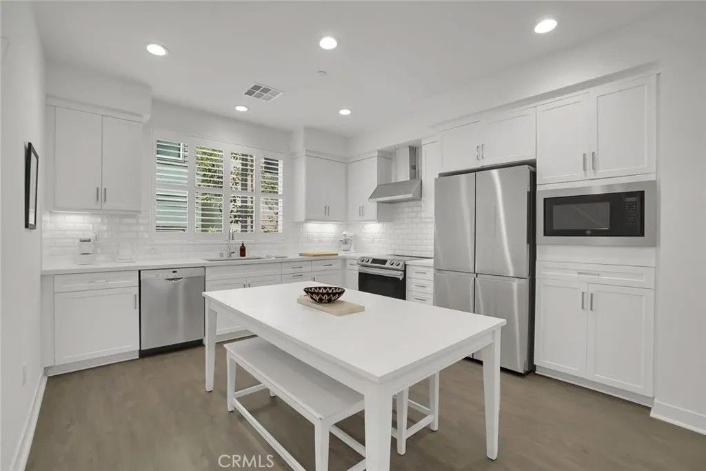 Photo of 318 Bridgewater Way #7, Gardena, CA 90247 (MLS # SB26028420)