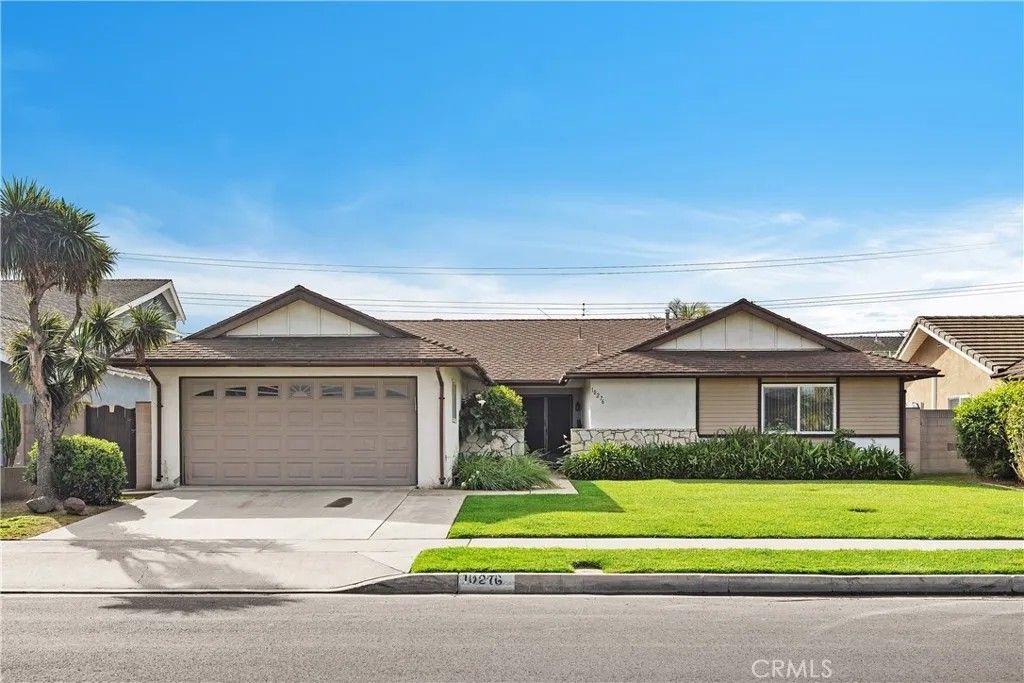 Photo of 10276 Falcon Ave, Fountain Valley, CA 92708 (MLS # OC26026977)