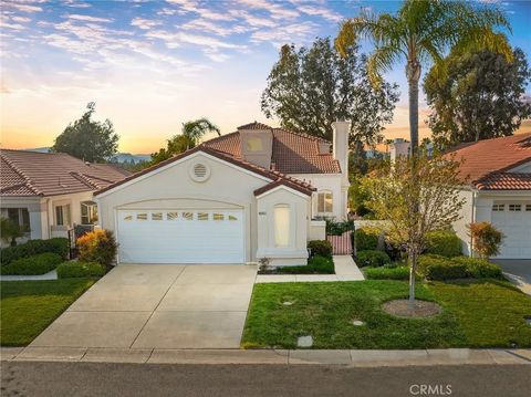40511 Via Amapola Murrieta CA 92562