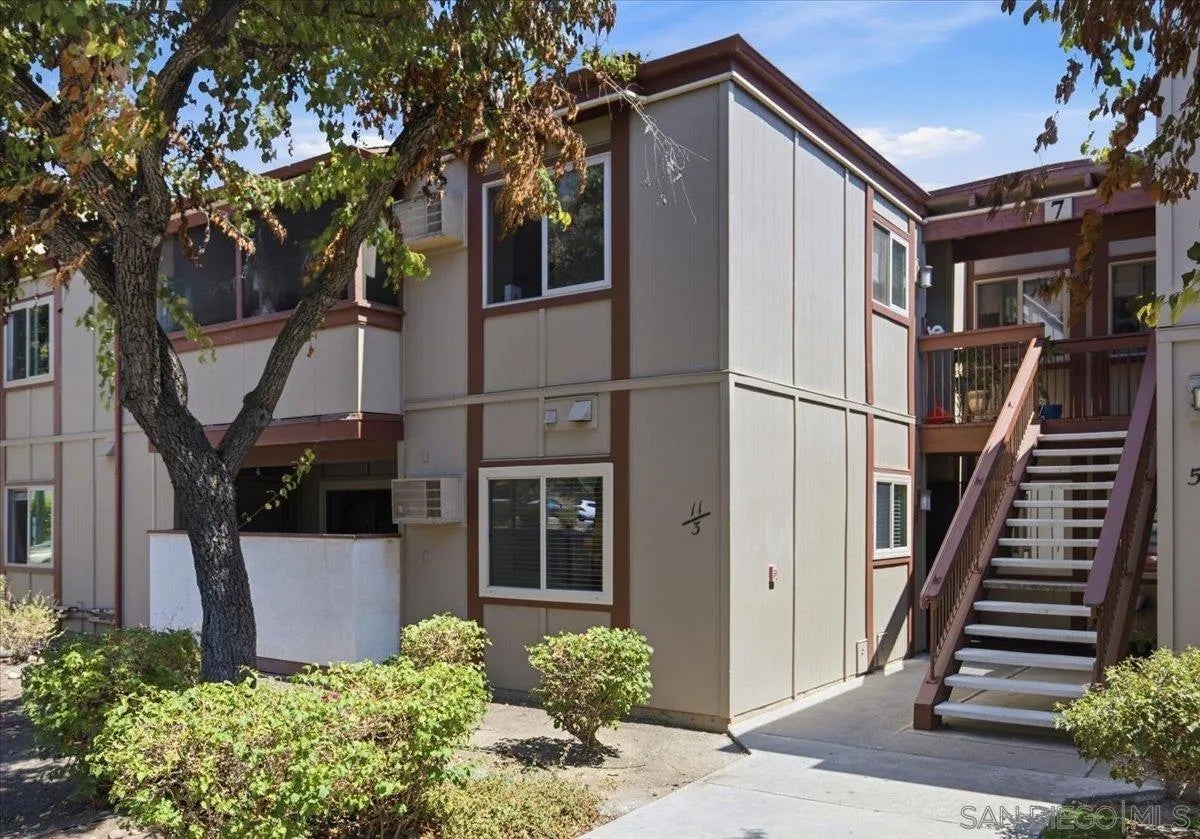 5533 Adobe Falls Rd 3