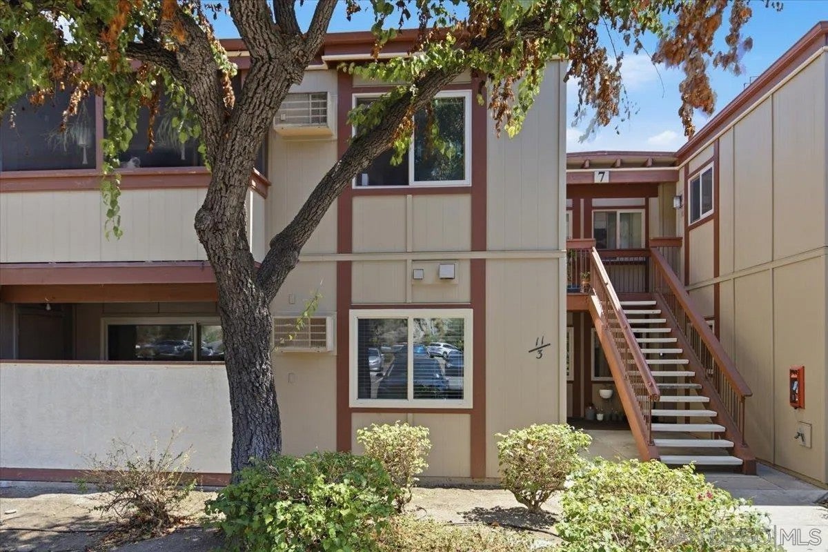 5533 Adobe Falls Rd 3