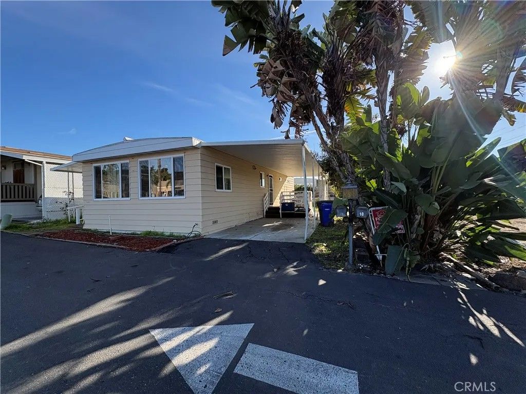 Photo of 718 Sycamore Ave #19, Vista, CA 92083 (MLS # IG26040890)