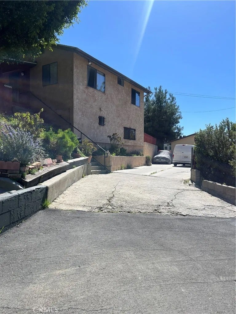 4578 Edison Street
