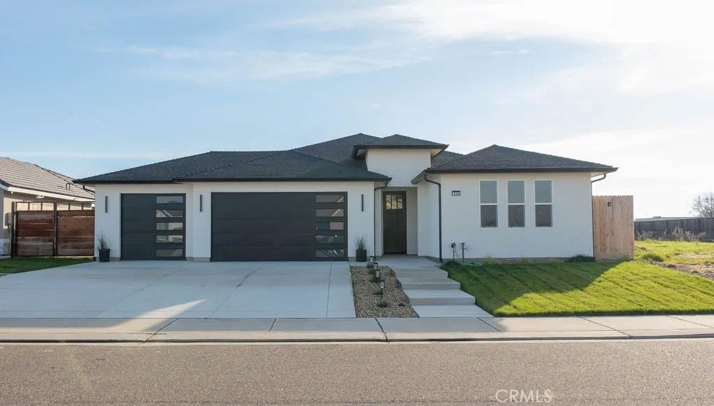 Photo of 190 Kelly Court, Atwater, CA 95301 (MLS # MC26004927)