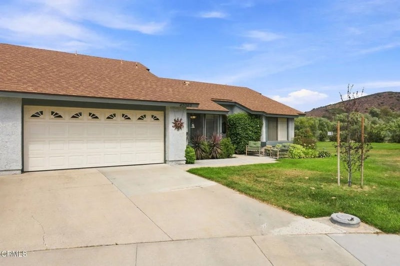42062 Village 42