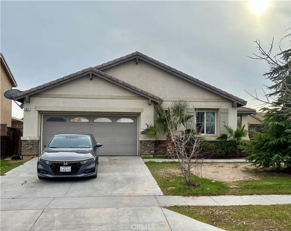 Photo of 13831 Coolidge Way, Oak Hills, CA 92344 (MLS # PW26015160)