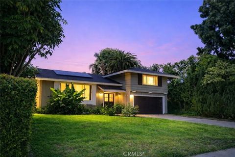 Photo of 13791 Pasadena St, Santa Ana, CA 92705 (MLS # OC26089693)