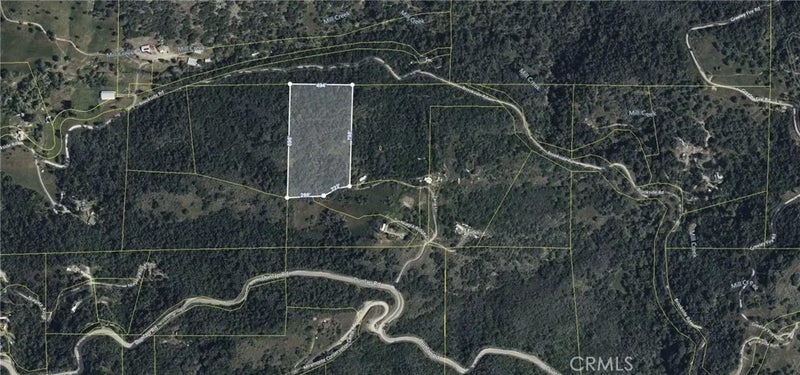 8 Acres