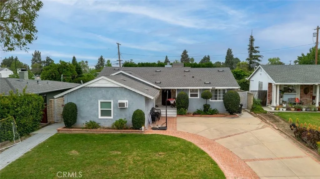 17242 Horace Street