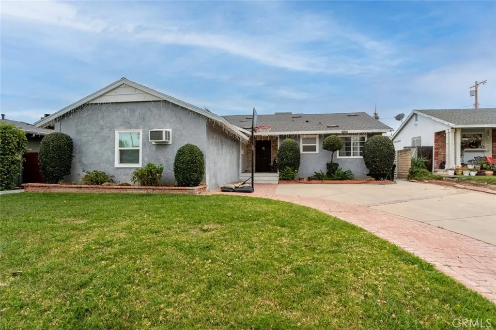 17242 Horace Street
