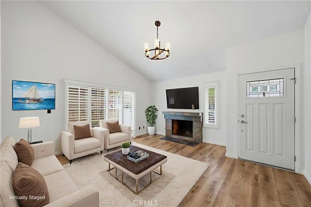 Photo of 25868 Alegro Dr, Valencia, CA 91355 (MLS # SR25280477)