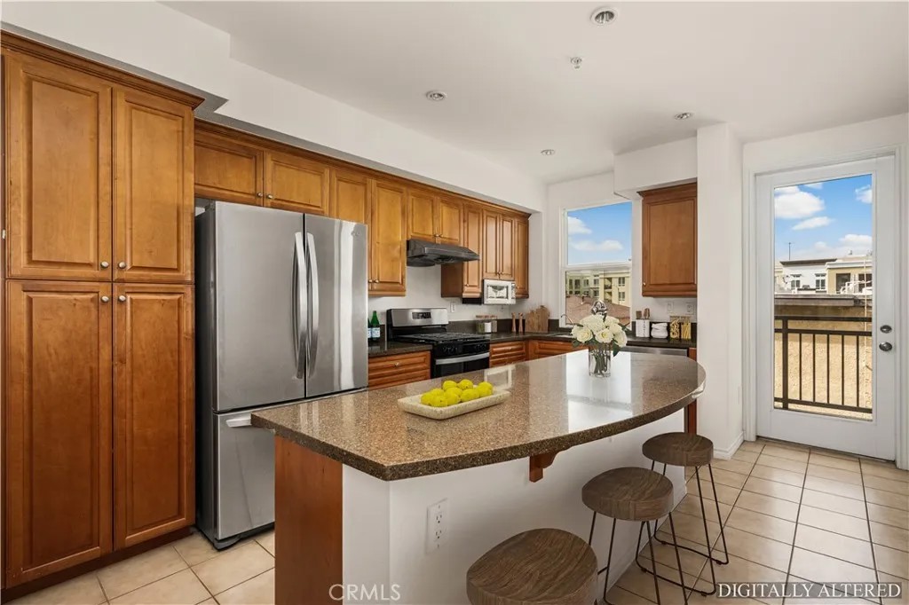 85 E Commonwealth Avenue 3D