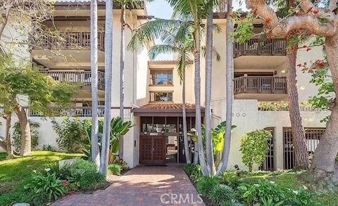 Photo of 8512 Tuscany #222, Playa Del Rey, CA 90293 (MLS # SR25272874)