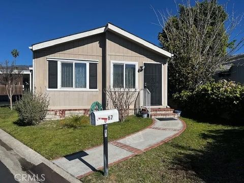 Photo of 2692 Highland Ave #67, Highlands, CA 92346 (MLS # IG26020032)