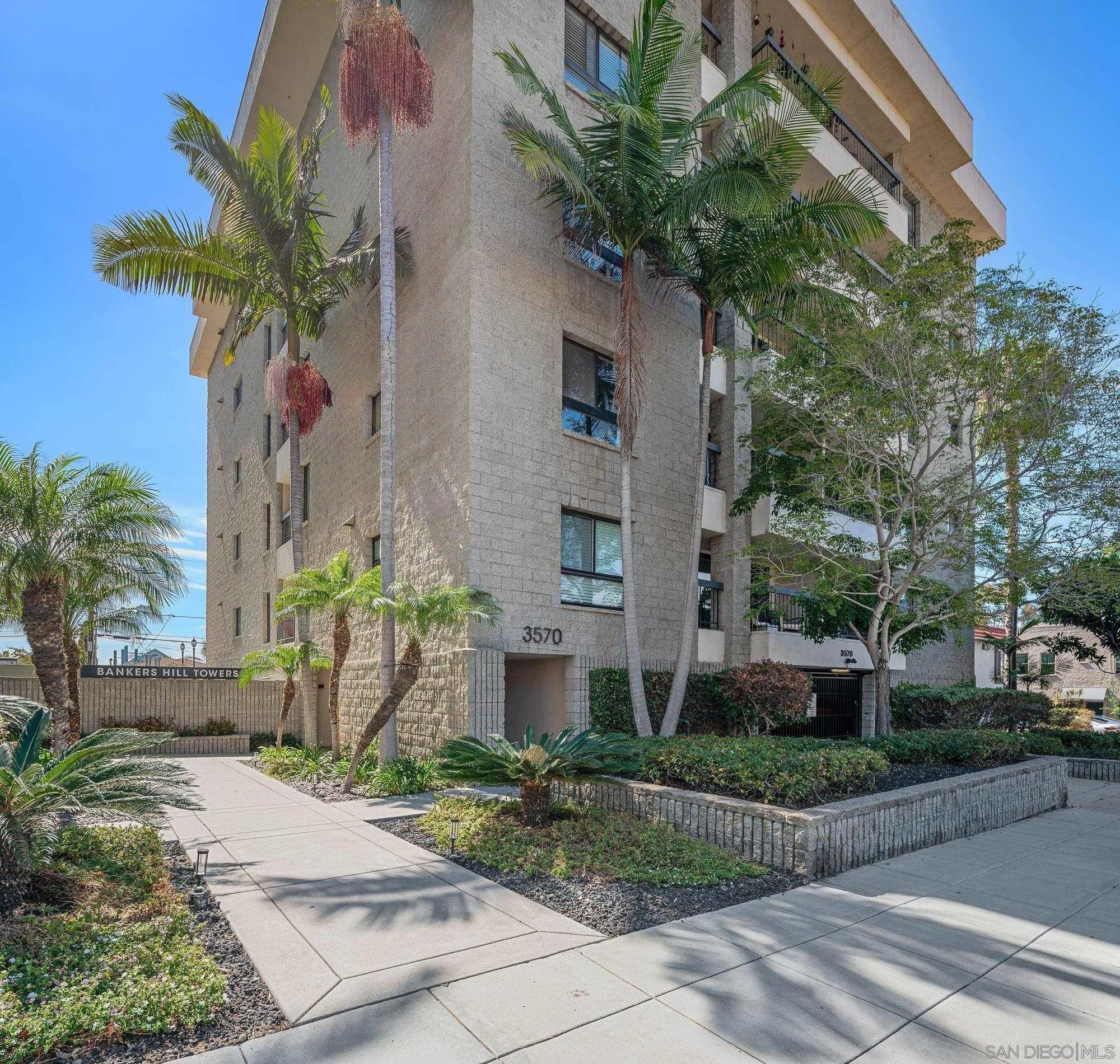 3570 First Ave 19