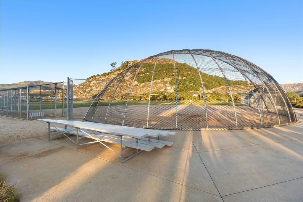 Photo of 303 Citrine Trails, Fallbrook, CA 92028 (MLS # 260004224)