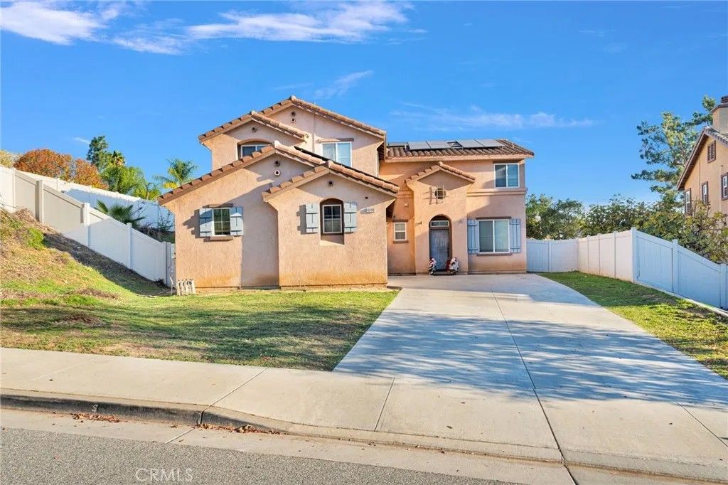 Photo of 10180 Via Pescadero, Moreno Valley, CA 92557 (MLS # HD25278973)