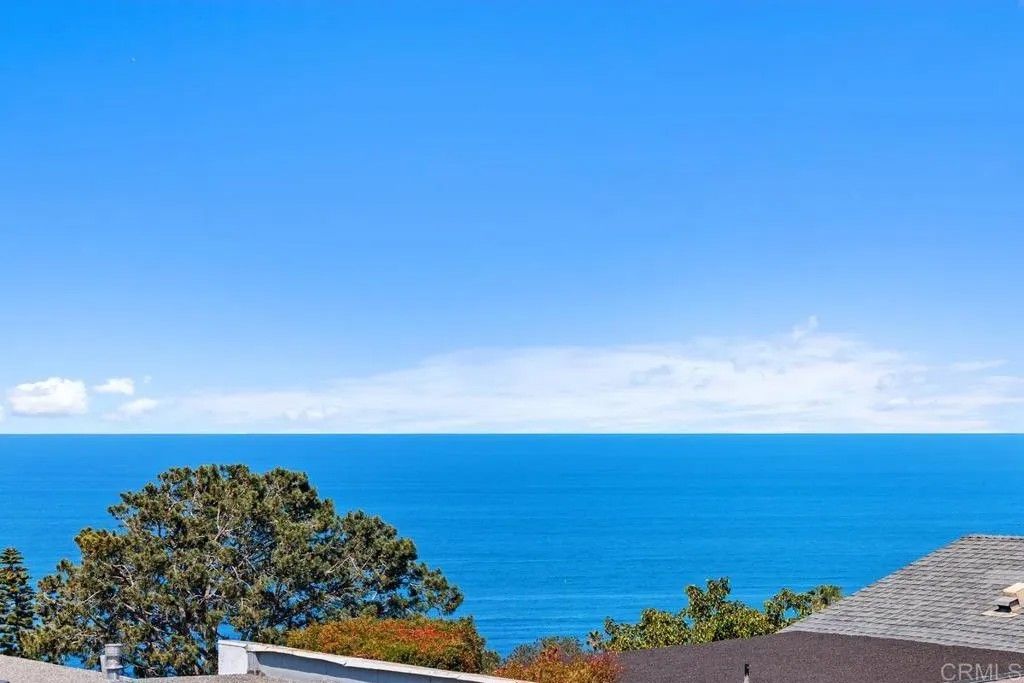 Photo of 14042 Rue Monaco, Del Mar, CA 92014 (MLS # NDP2603739)