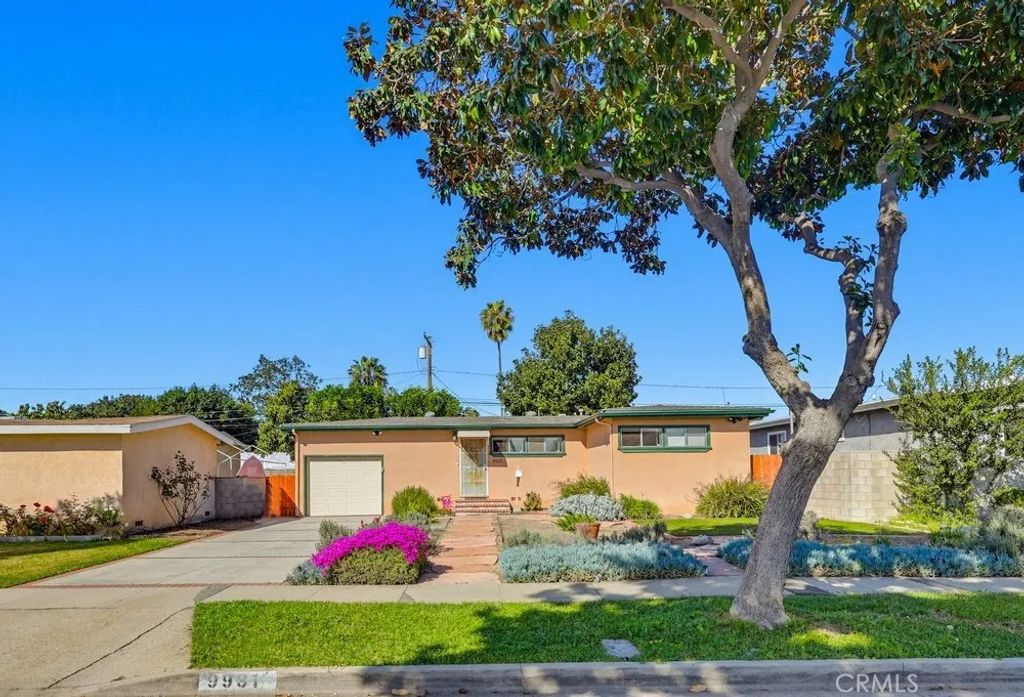 Photo of 9931 Rufus Ave, Whittier, CA 90605 (MLS # OC26025755)