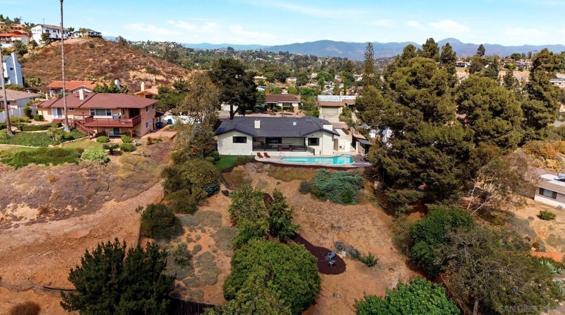 4222 Helix Del Sur