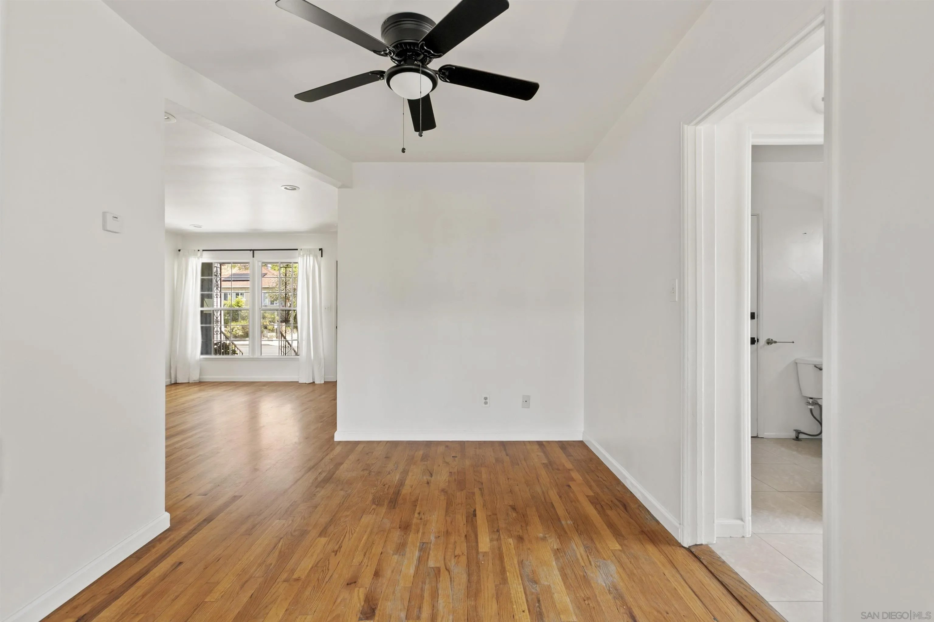 1936 Parrot St