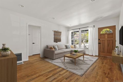 1936 Parrot St San Diego CA 92105